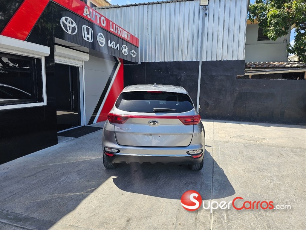2021 Kia Sportage FE — foto 4 / 8
