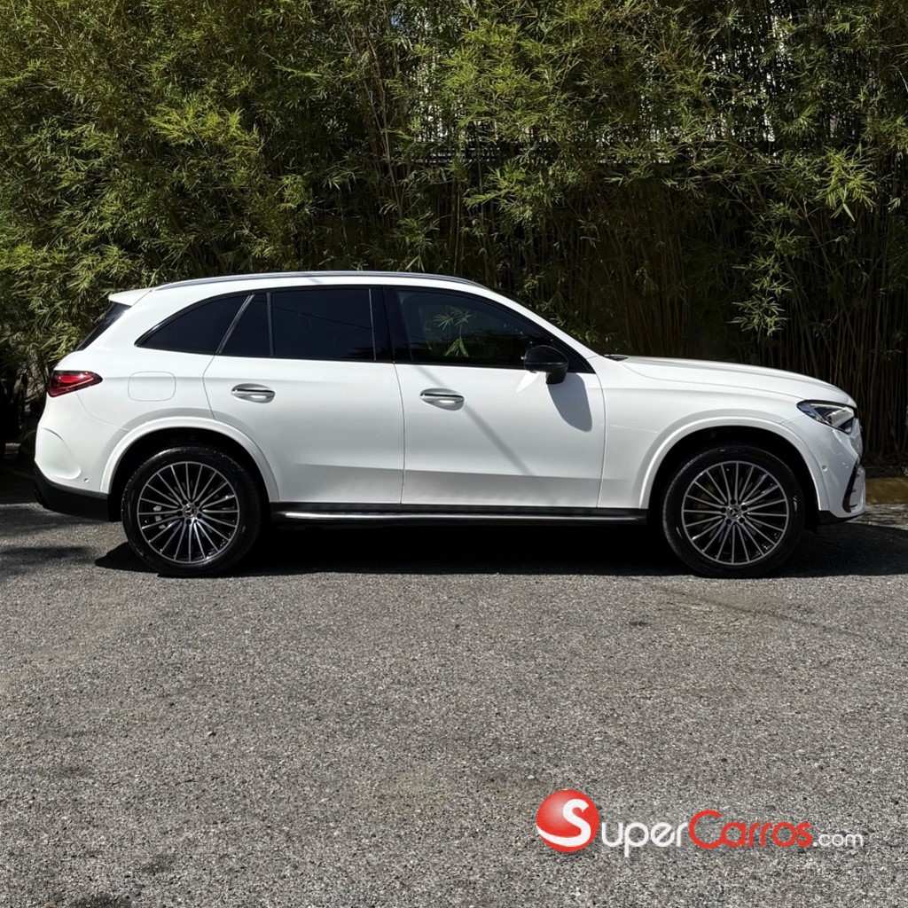 2025 Mercedes-Benz Clase GLC 300 4MATIC — foto 3 / 7