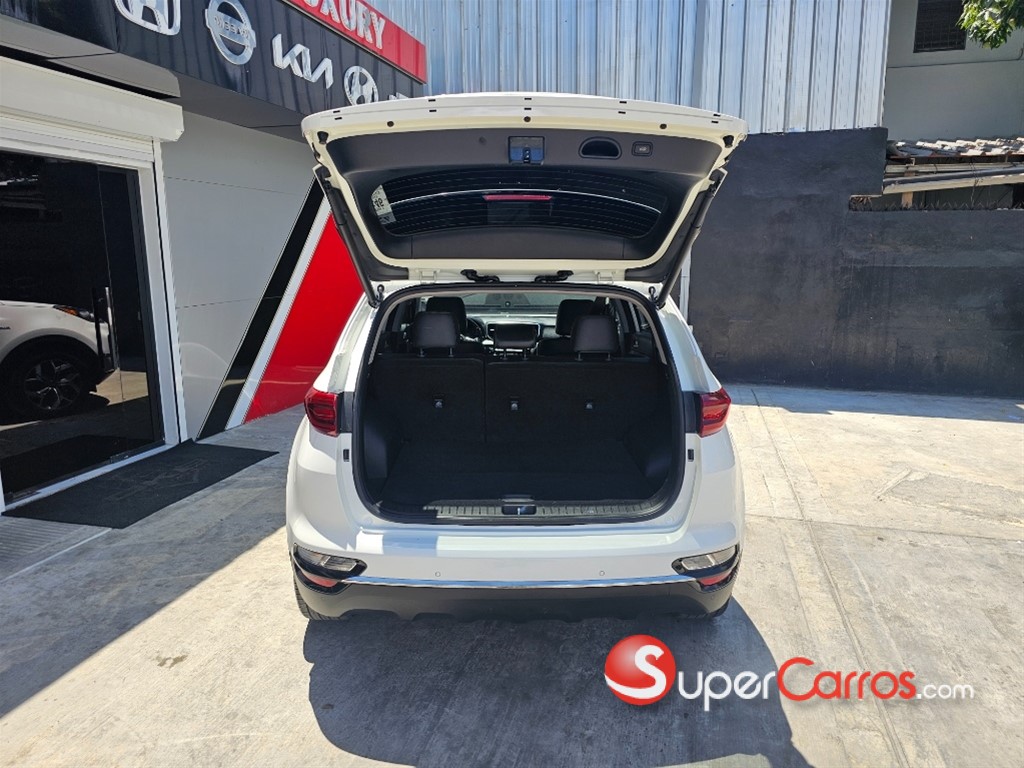 2020 Kia Sportage EX — foto 4 / 9