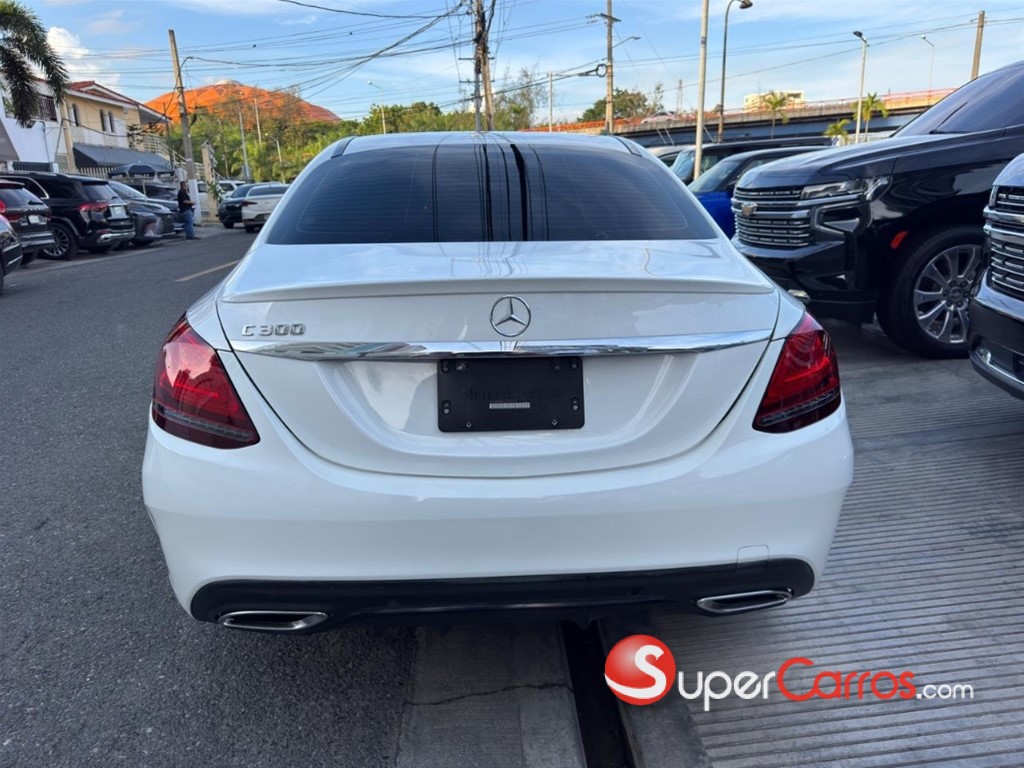 2020 Mercedes-Benz Clase C 300 — foto 6 / 12