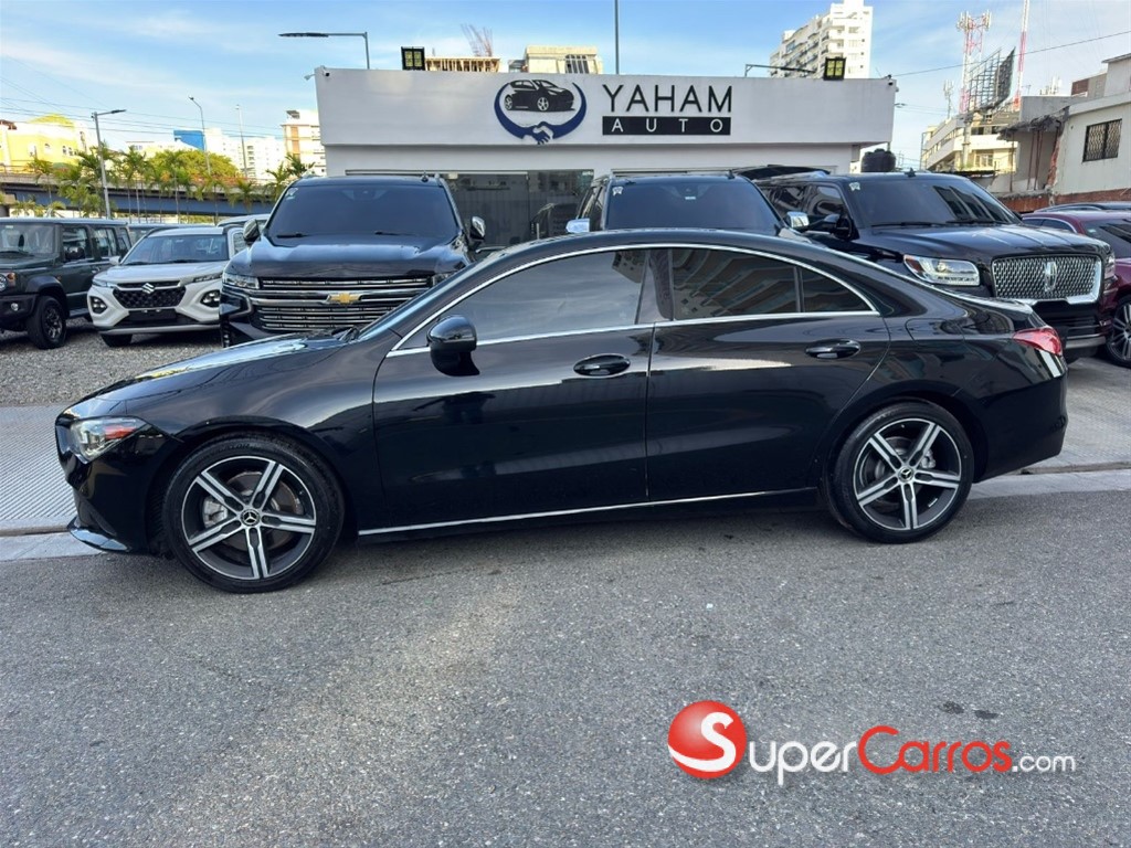 2020 Mercedes-Benz Clase CLA 250 — foto 4 / 12