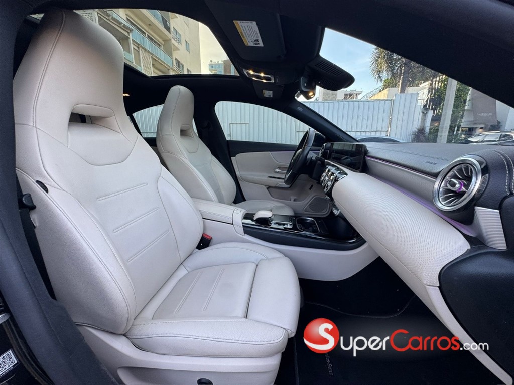 2020 Mercedes-Benz Clase CLA 250 — foto 9 / 12