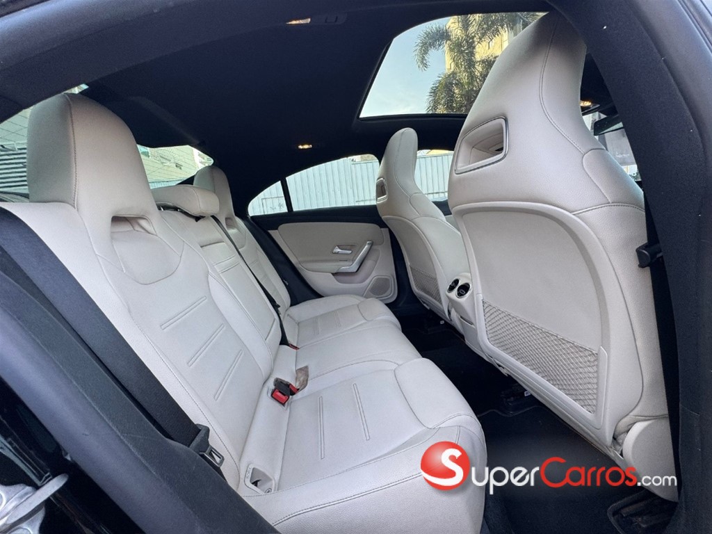 2020 Mercedes-Benz Clase CLA 250 — foto 10 / 12