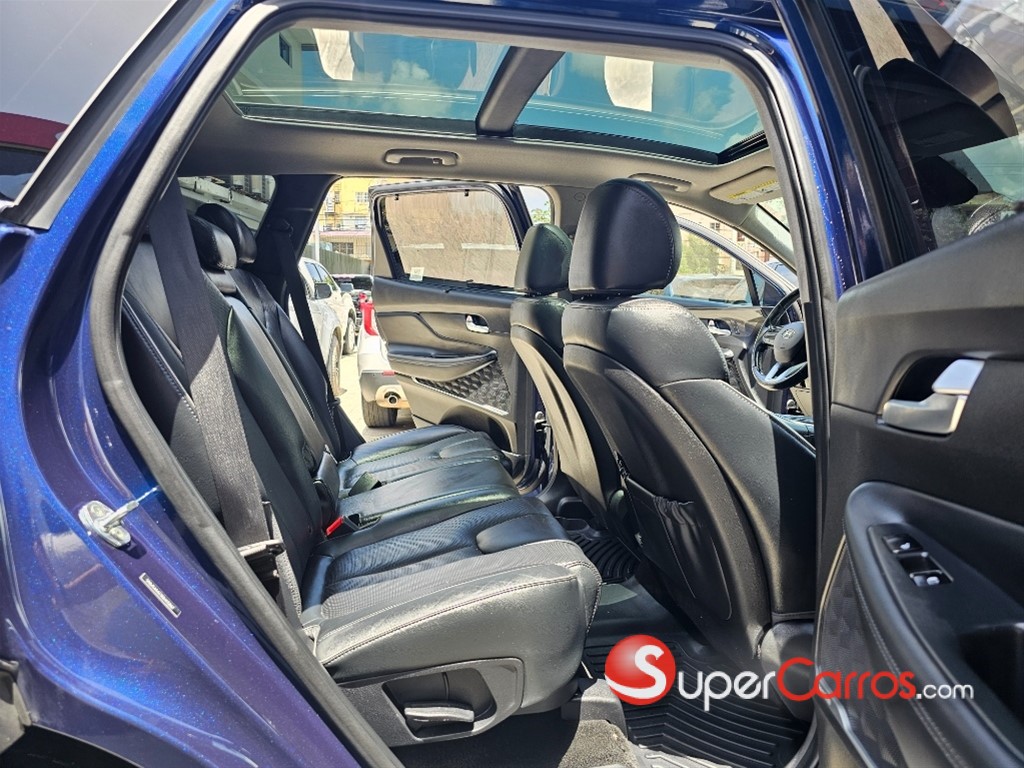 2022 Hyundai Santa Fe Limited — foto 6 / 9