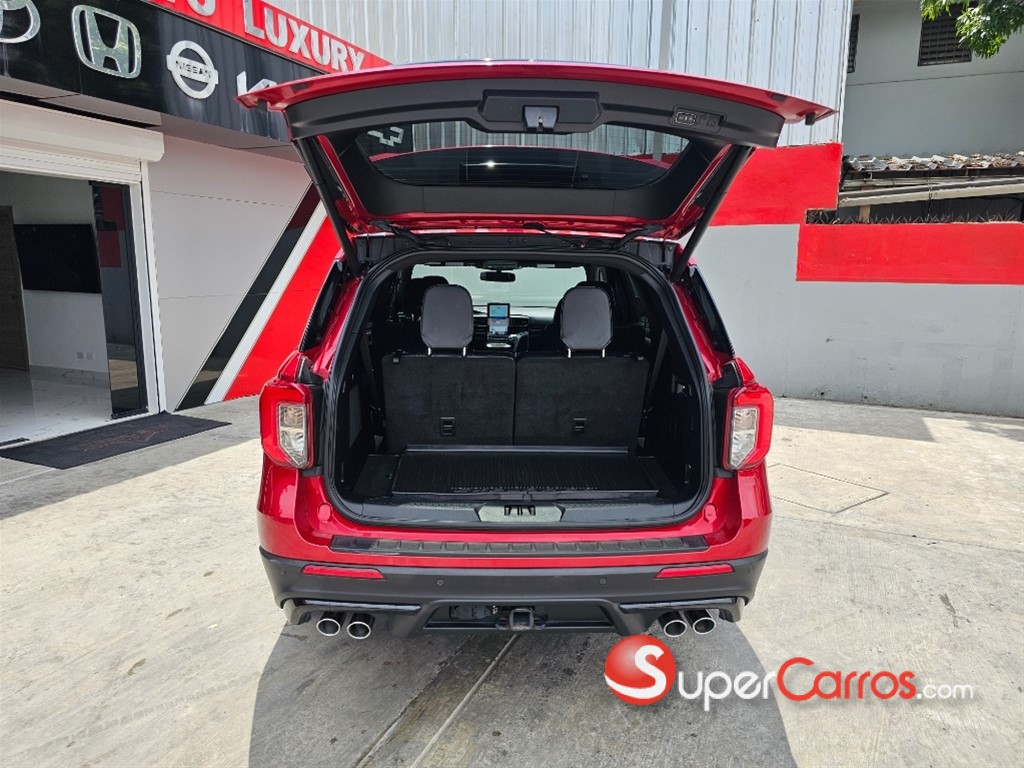2020 Ford Explorer ST — foto 2 / 9