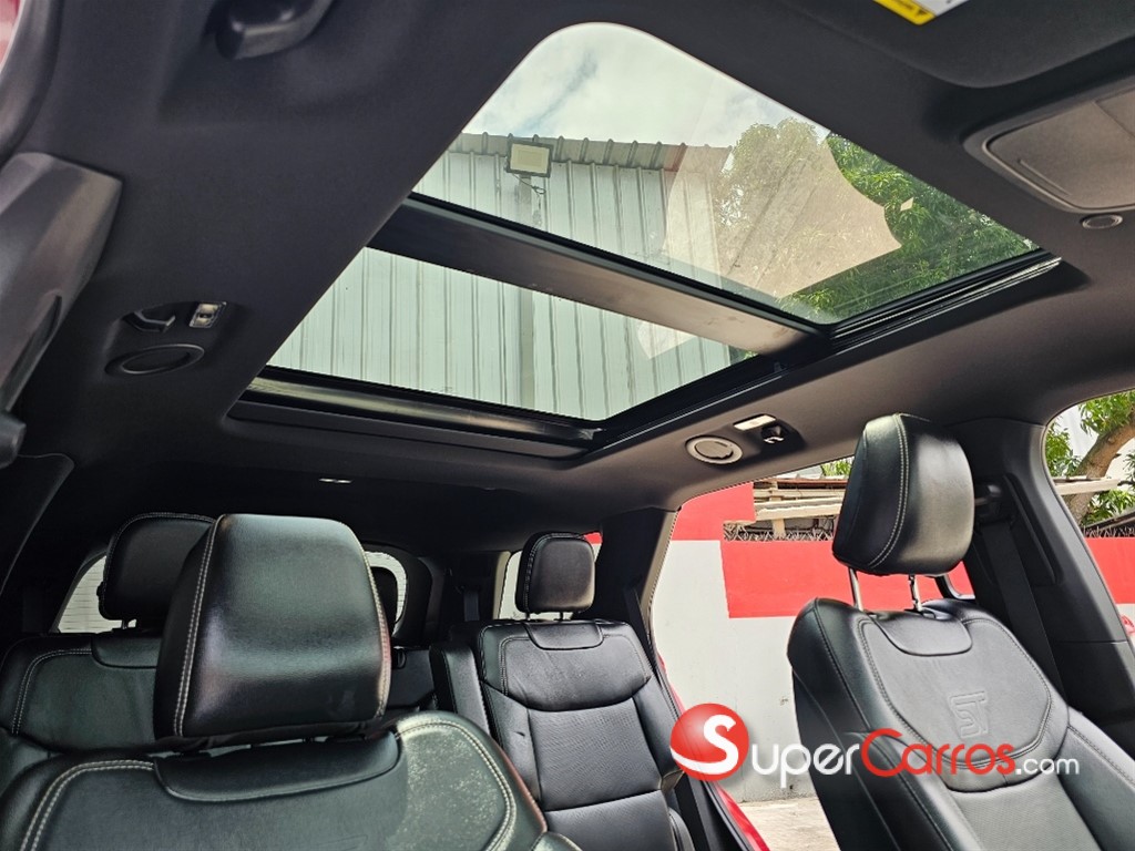 2020 Ford Explorer ST — foto 5 / 9