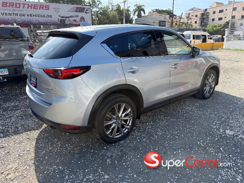 2021 Mazda CX-5 GRAND TOURING AWD — foto 3 / 11