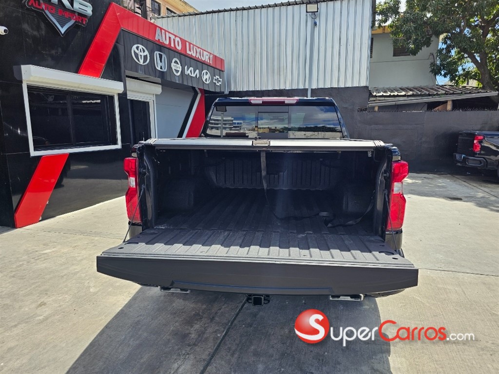 2022 Chevrolet Silverado 1500 LTZ Duramax — foto 2 / 8
