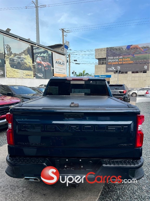 2022 Chevrolet Silverado RST Duramax — foto 9 / 11