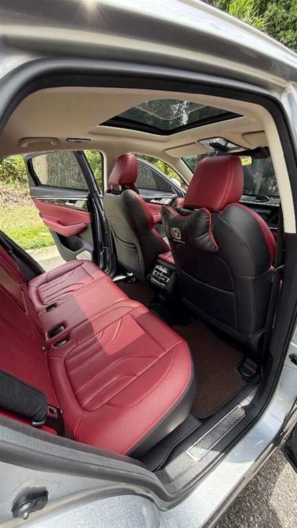 2022 Changan CS 85 — foto 8 / 12