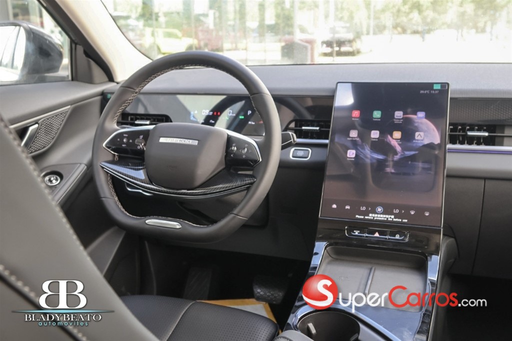 2026 JAECOO J5 — foto 7 / 12
