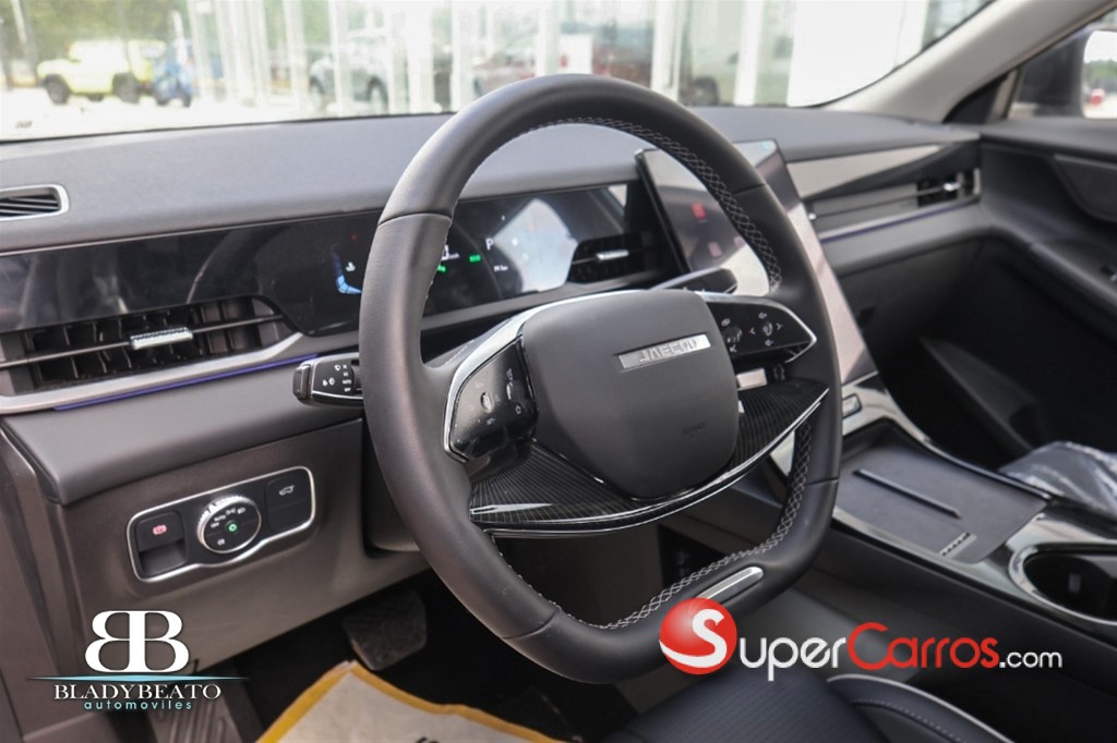2026 JAECOO J5 — foto 10 / 12