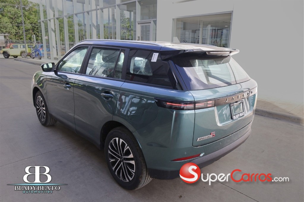 2026 JAECOO J5 — foto 11 / 12