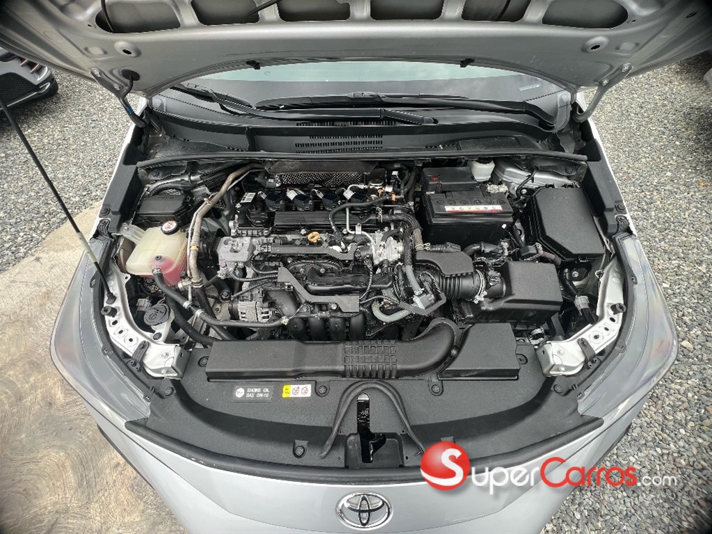 2022 Toyota Corolla SE — foto 8 / 9
