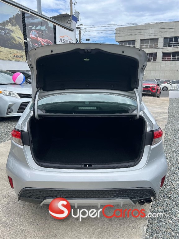 2022 Toyota Corolla SE — foto 9 / 9