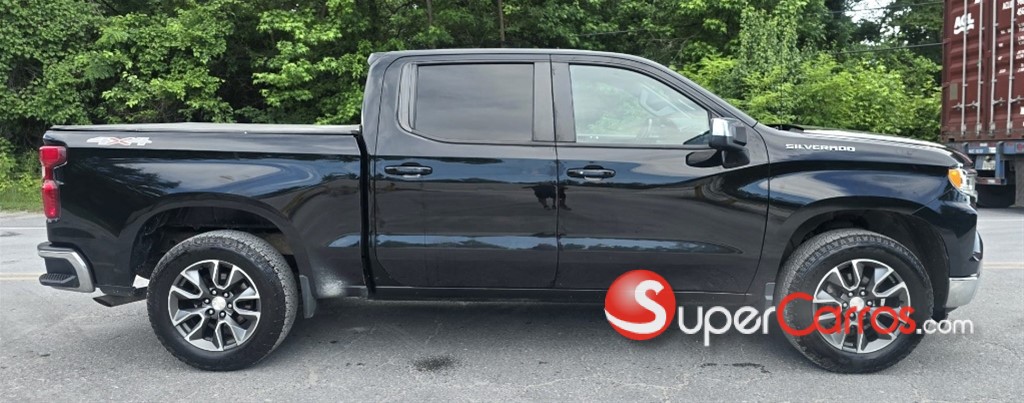 2022 Chevrolet Silverado LTZ — foto 3 / 9