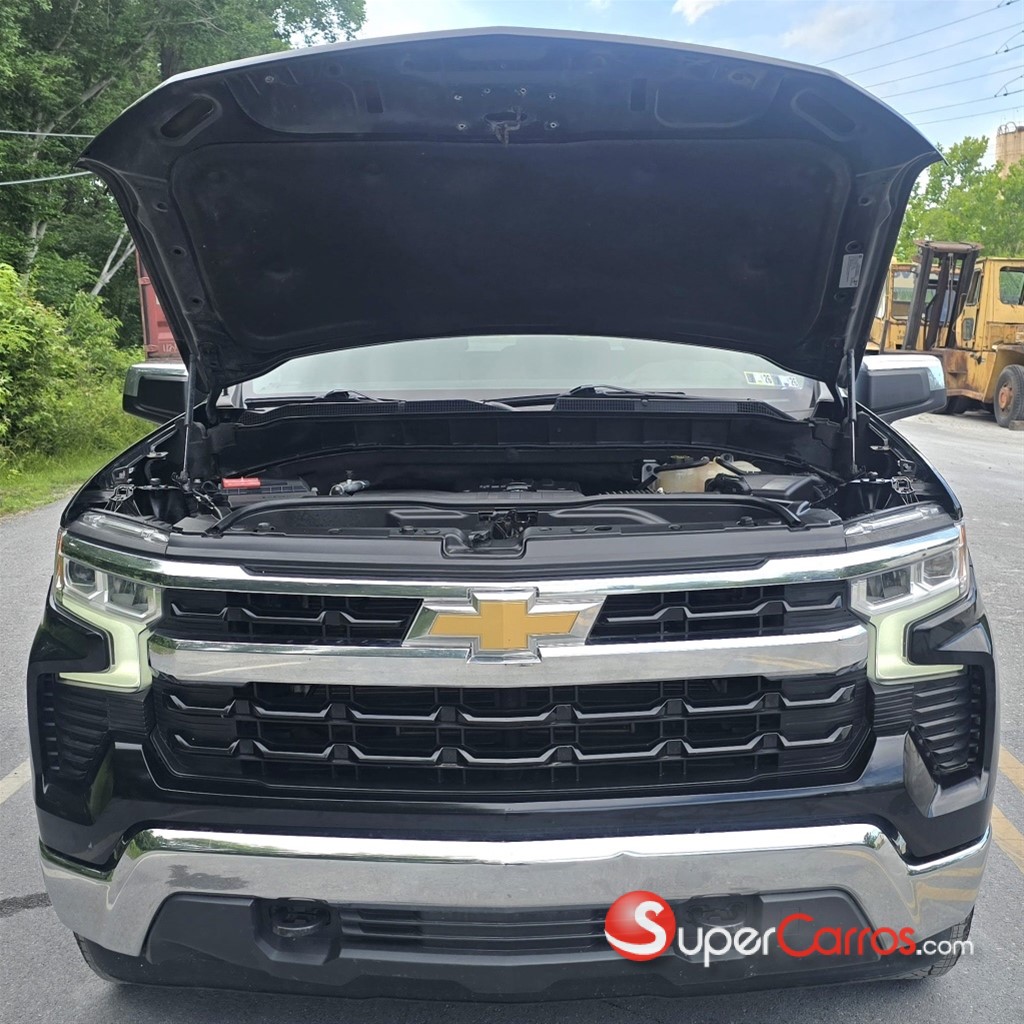 2022 Chevrolet Silverado LTZ — foto 7 / 9
