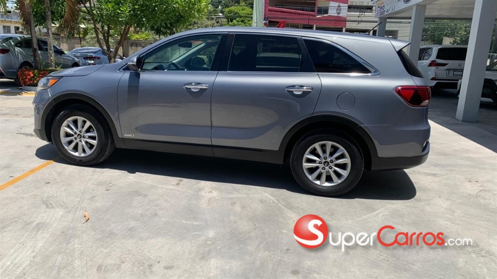 2020 Kia Sorento LX — foto 5 / 7