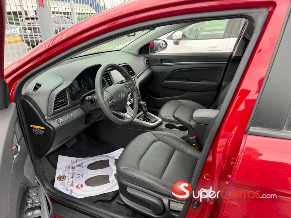 2020 Hyundai Avante — foto 6 / 10