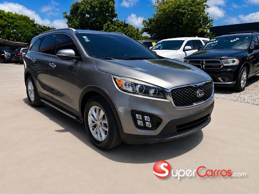 2016 Kia Sorento — foto 4 / 12