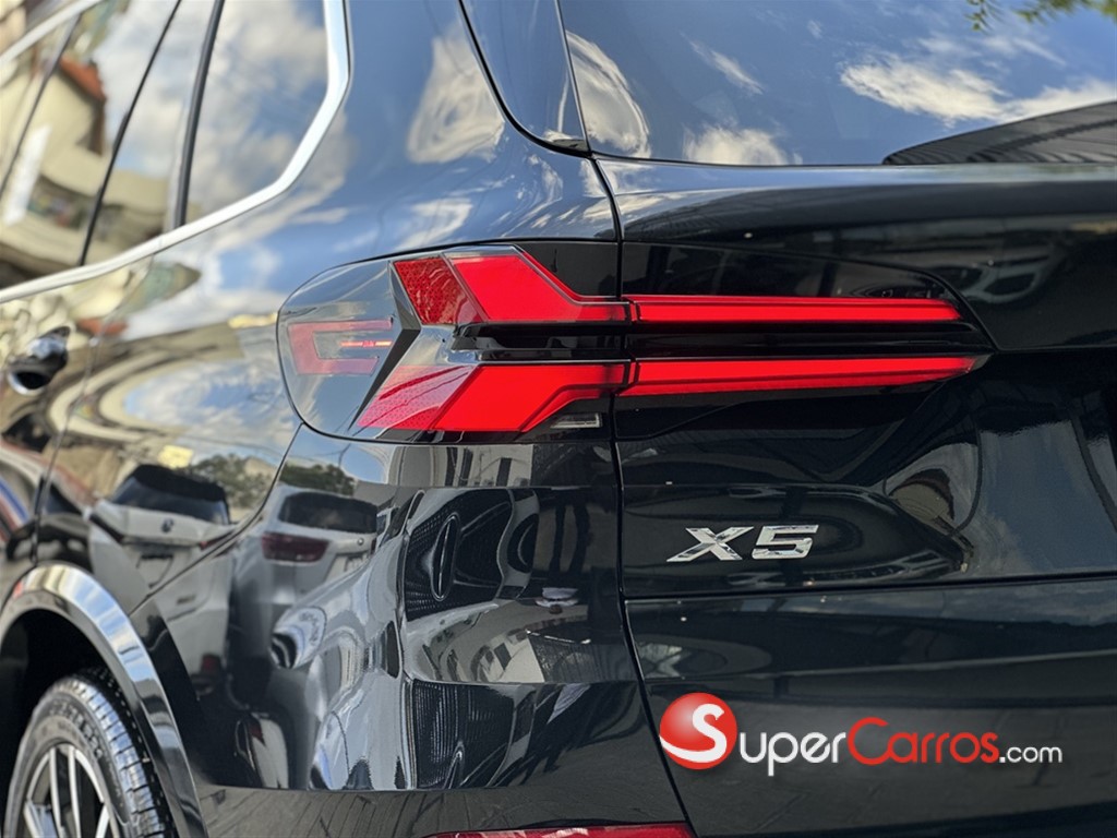 2024 BMW X 5 SDRIVE 40i — foto 4 / 12