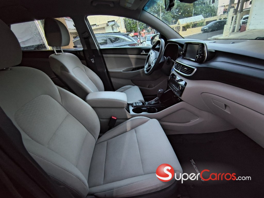 2021 Hyundai Tucson SEL Plus — foto 8 / 12
