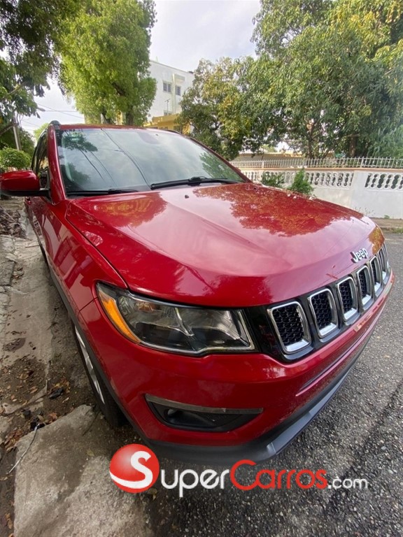 2018 Jeep Compass — foto 1 / 6
