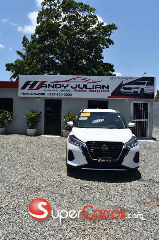 2023 Nissan Kicks — foto 2 / 12