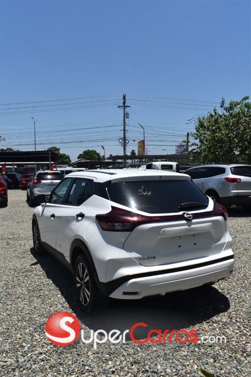2023 Nissan Kicks — foto 4 / 12