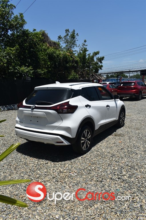 2023 Nissan Kicks — foto 5 / 12