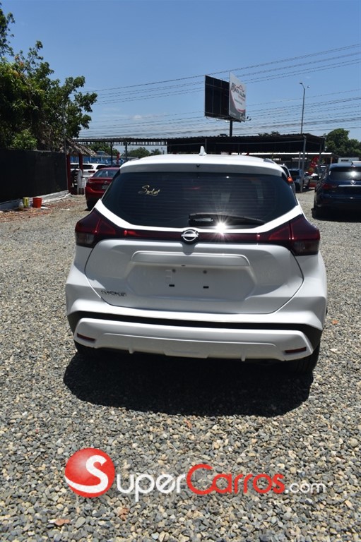 2023 Nissan Kicks — foto 6 / 12
