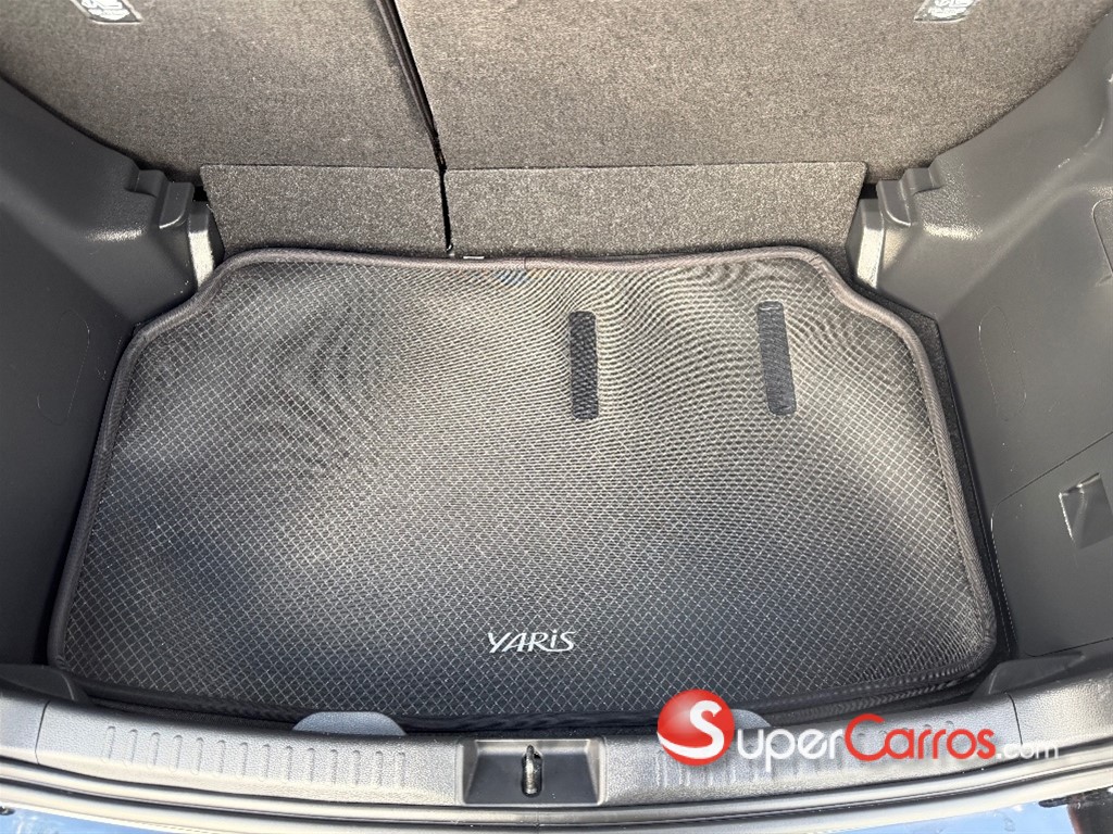 2021 Toyota Yaris — foto 9 / 12