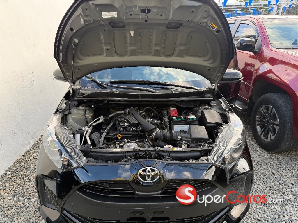 2021 Toyota Yaris — foto 12 / 12
