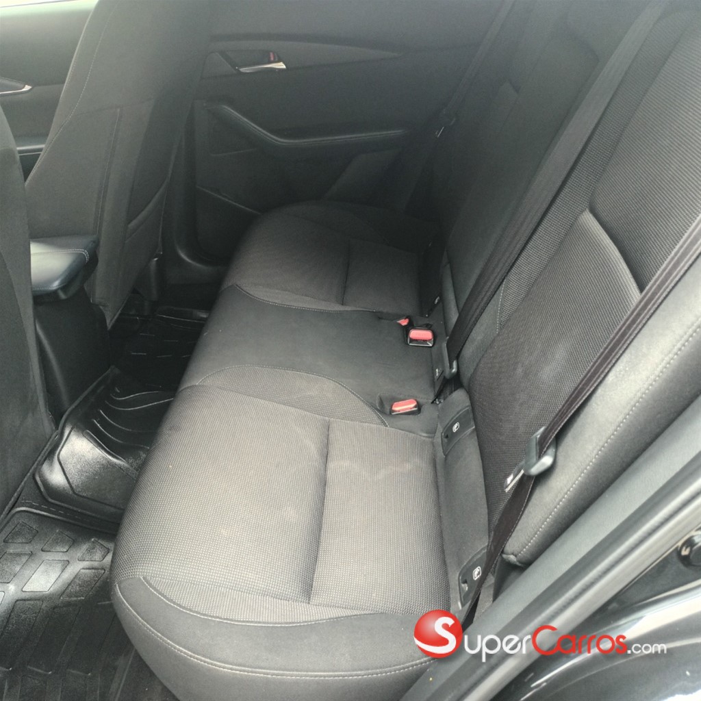2022 Mazda CX-30 — foto 6 / 7