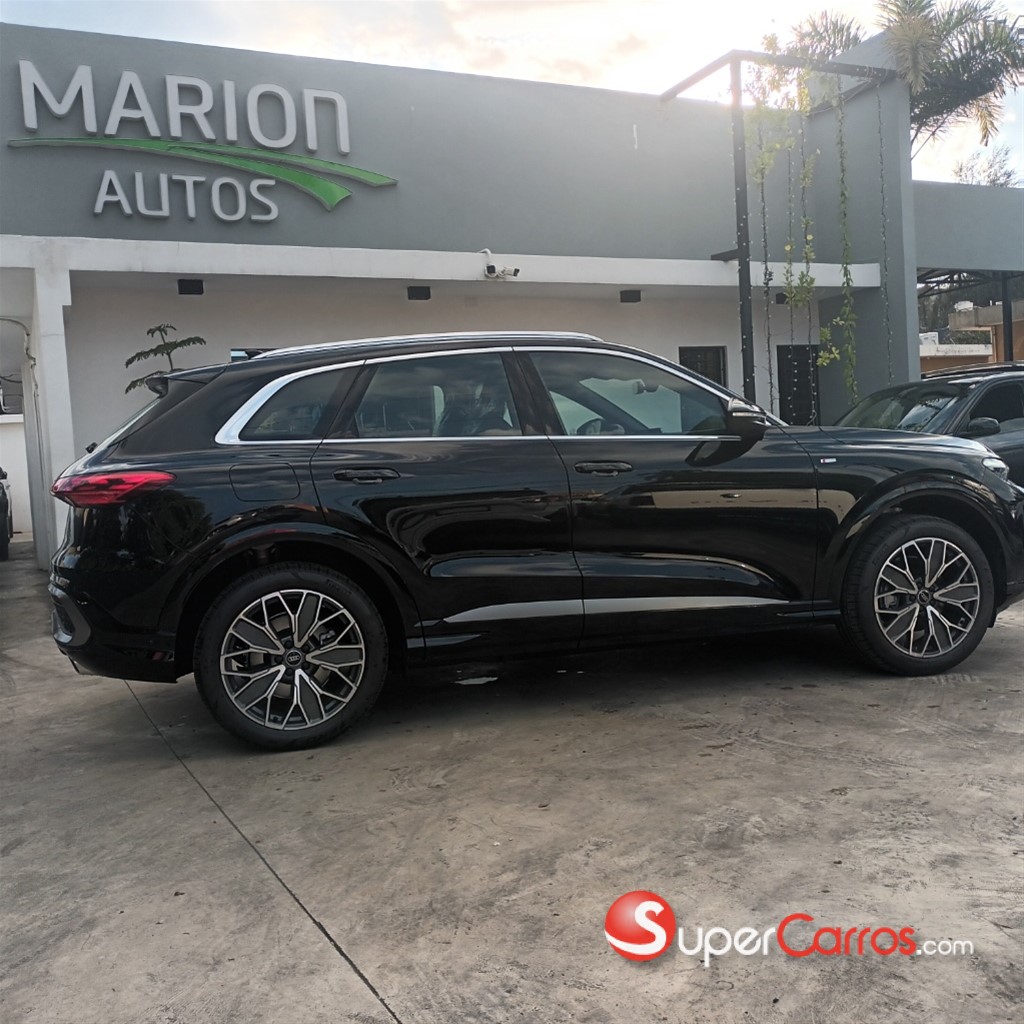 2026 Audi Q5 S-Line — foto 5 / 11