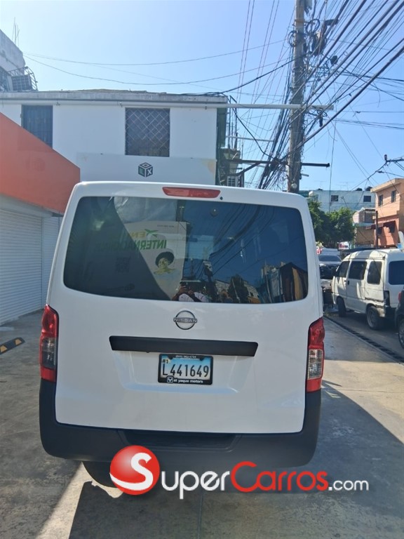 2022 Nissan Urvan Cargo — foto 12 / 12