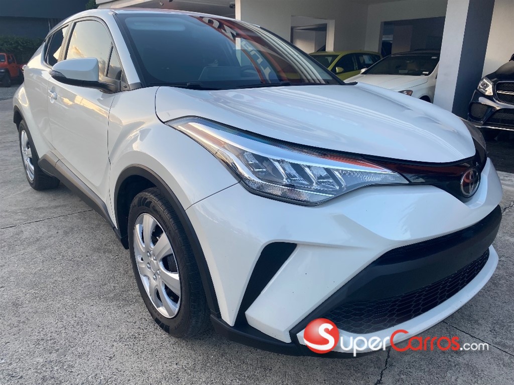 2021 Toyota C-HR — foto 4 / 12