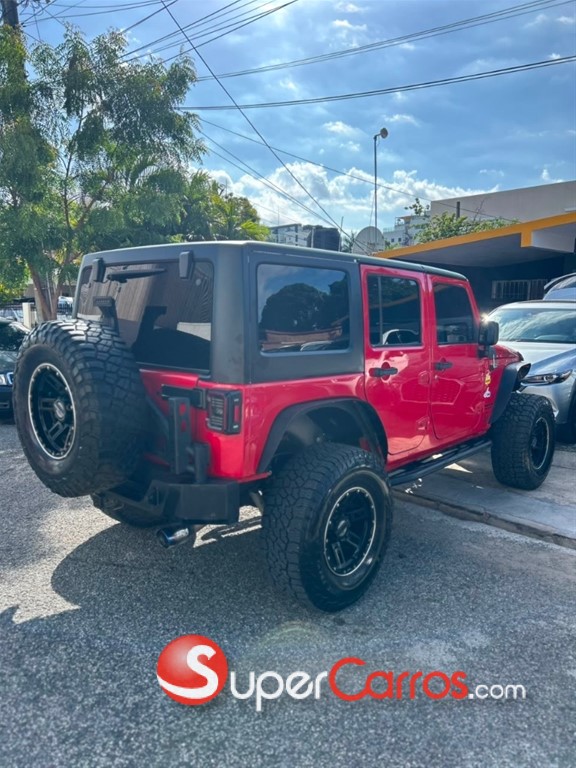 2016 Jeep Wrangler Rubicon — foto 4 / 7