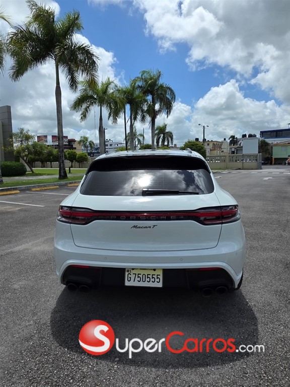 2025 Porsche Macan T — foto 2 / 9