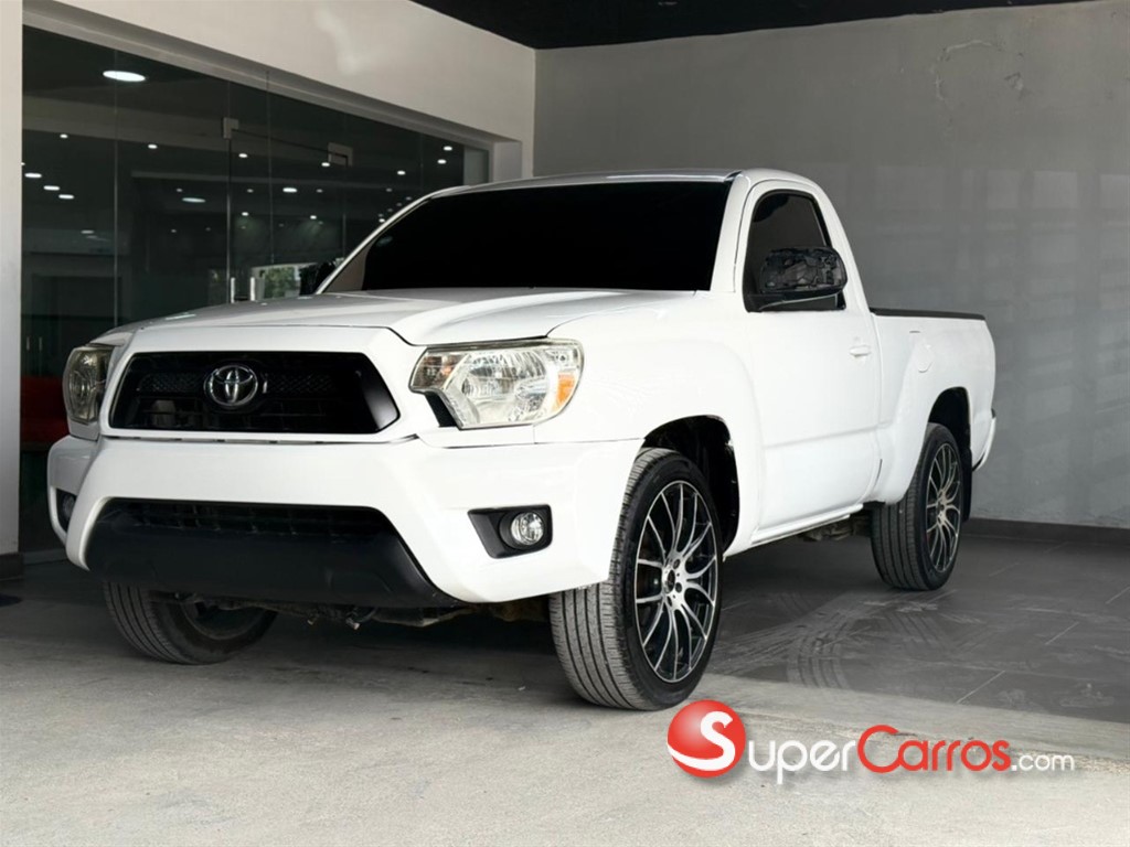 2013 Toyota Tacoma SR5 — foto 2 / 8