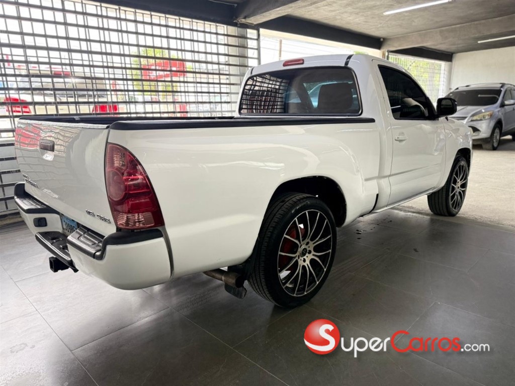 2013 Toyota Tacoma SR5 — foto 6 / 8