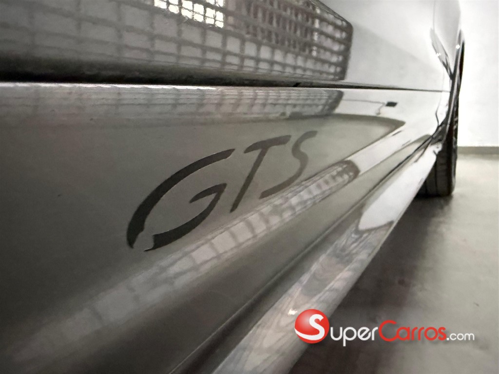2016 Porsche Cayenne GTS — foto 10 / 12