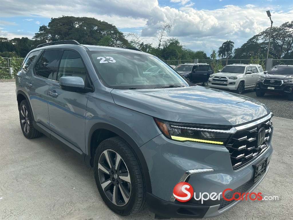 2023 Honda Pilot Touring