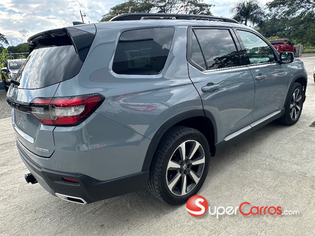 2023 Honda Pilot Touring — foto 6 / 12