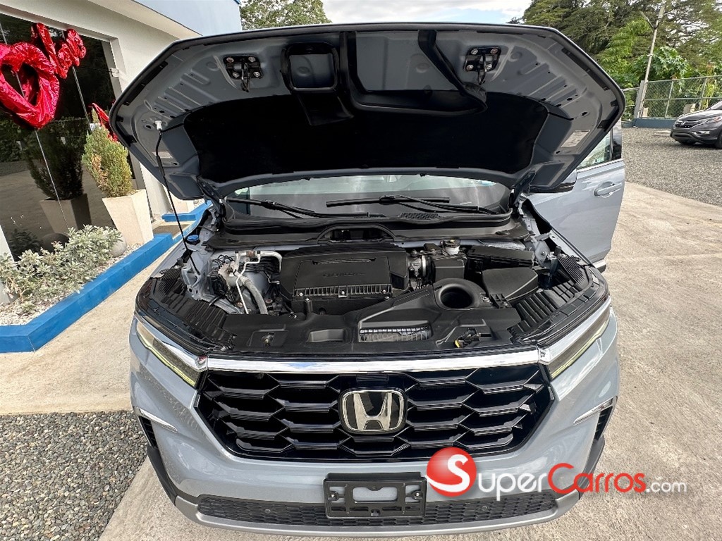 2023 Honda Pilot Touring — foto 11 / 12