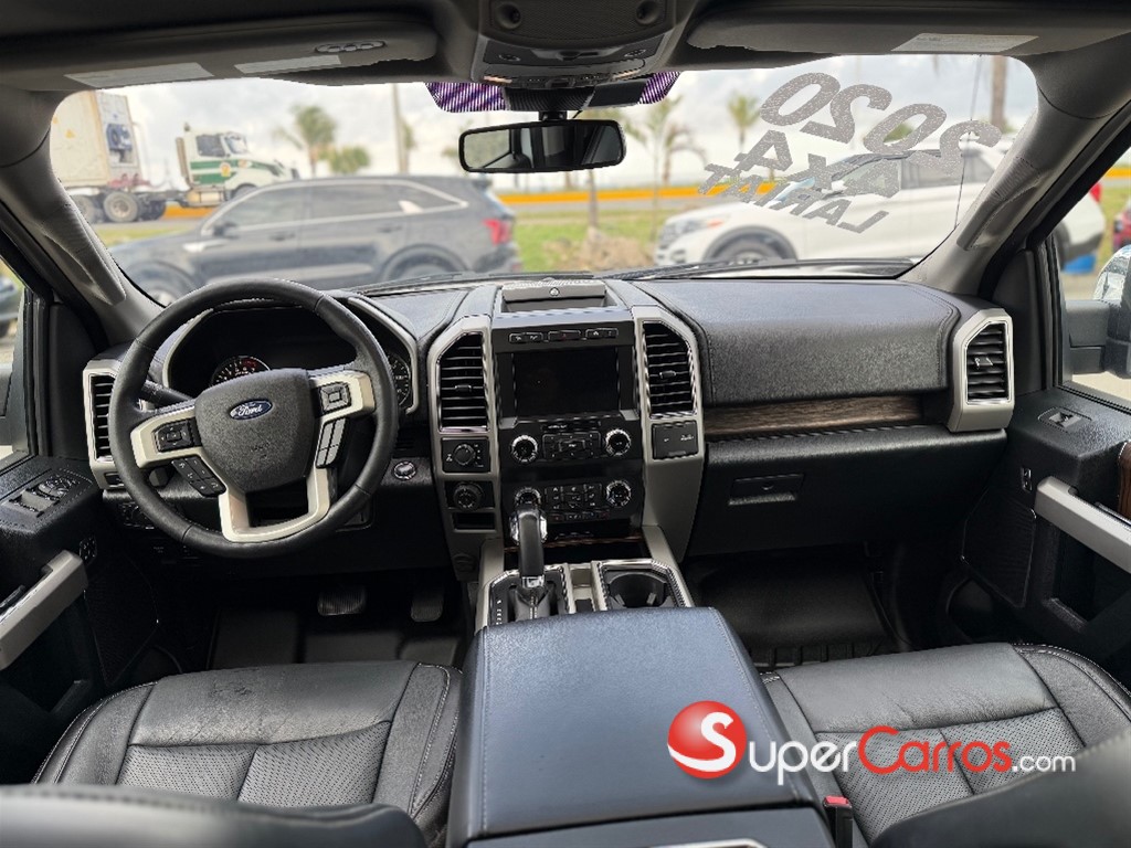 2020 Ford F 150 Lariat — foto 9 / 12