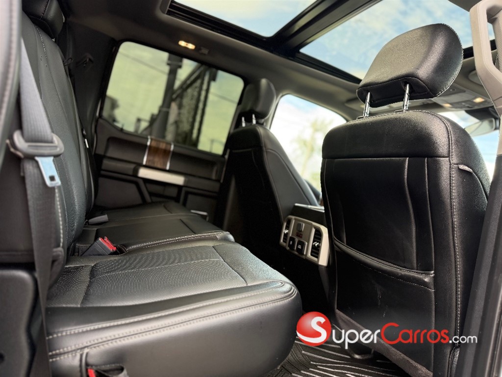2020 Ford F 150 Lariat — foto 10 / 12
