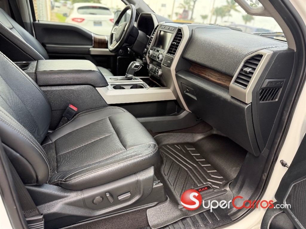 2020 Ford F 150 Lariat — foto 11 / 12