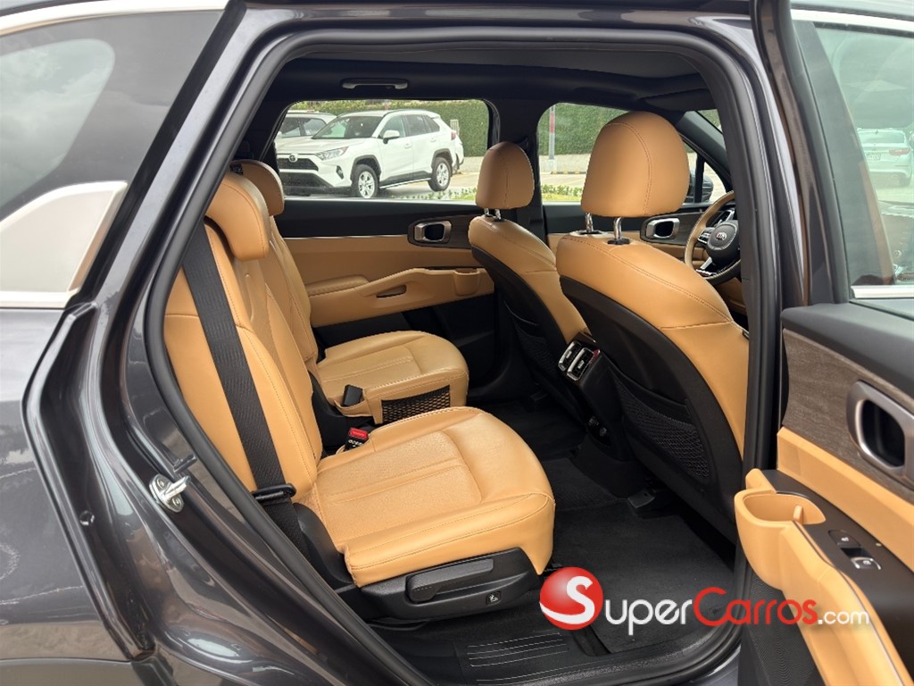 2021 Kia Sorento — foto 6 / 10