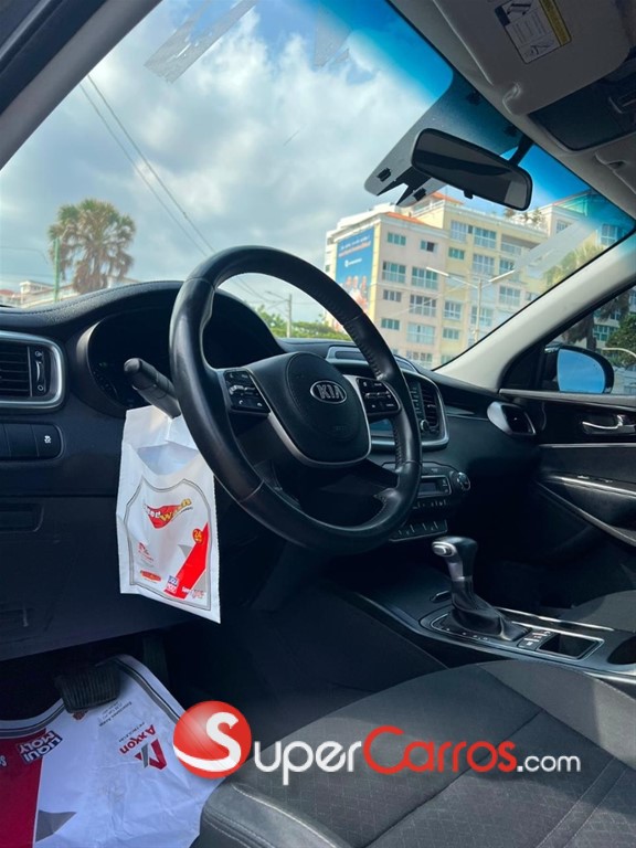 2020 Kia Sorento — foto 5 / 8